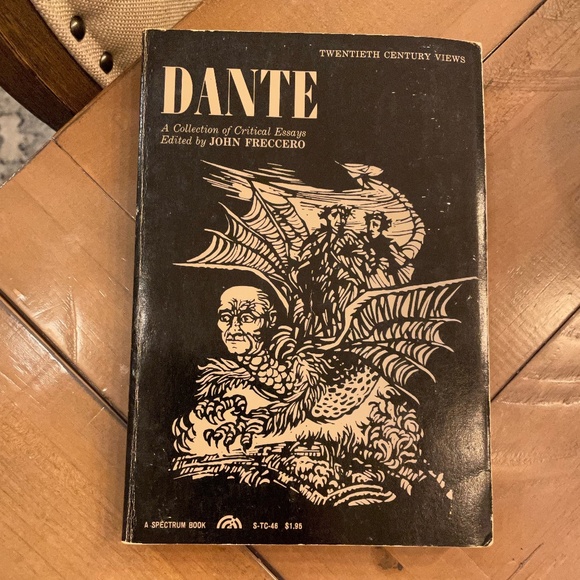 Book DANTE a Collection of Critical Essays Edited by John Freccero - Picture 1 of 3